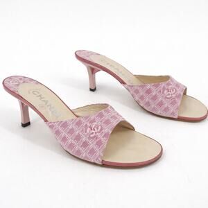 Chanel Vintage Pink Logo Jacquard CC Slide Sandals Mid Heel Mule size EU 38